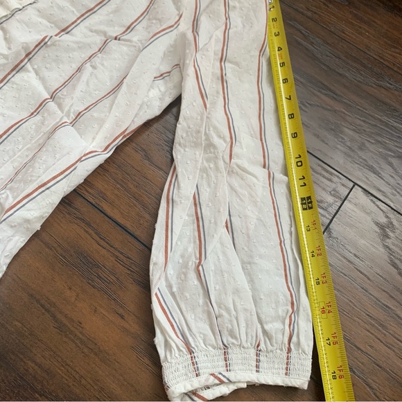 Madewell | Smocked-Neck Raglan Top Clipdot Stripe - Picture 11 of 11